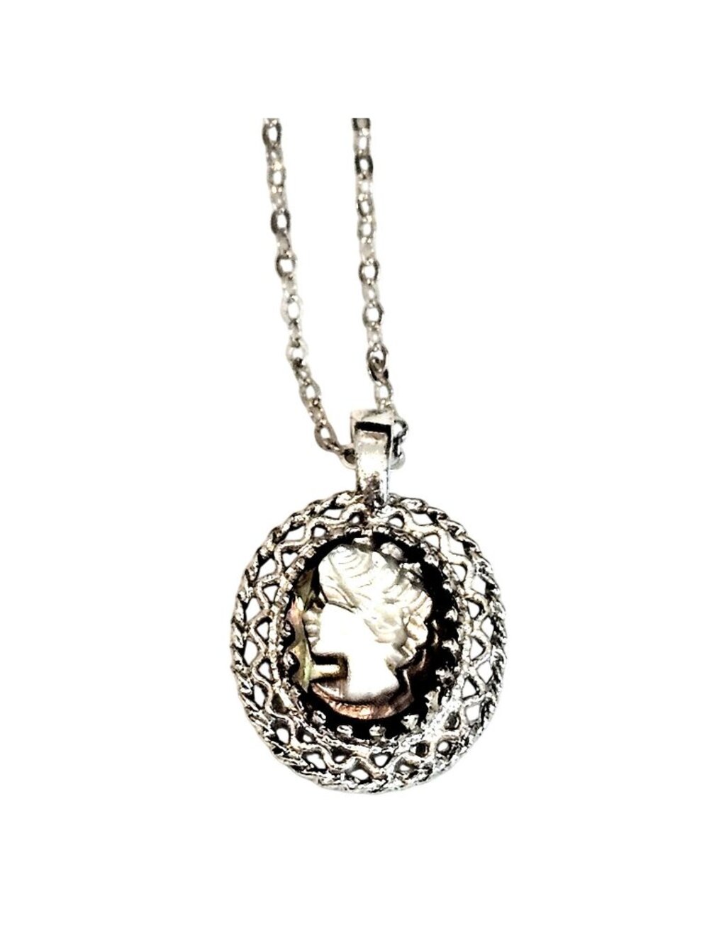 Vintage Sterling Silver & Mother Of Pearl Abalone Lady Cameo Pendant Necklace